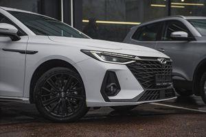 Chery Arrizo 8